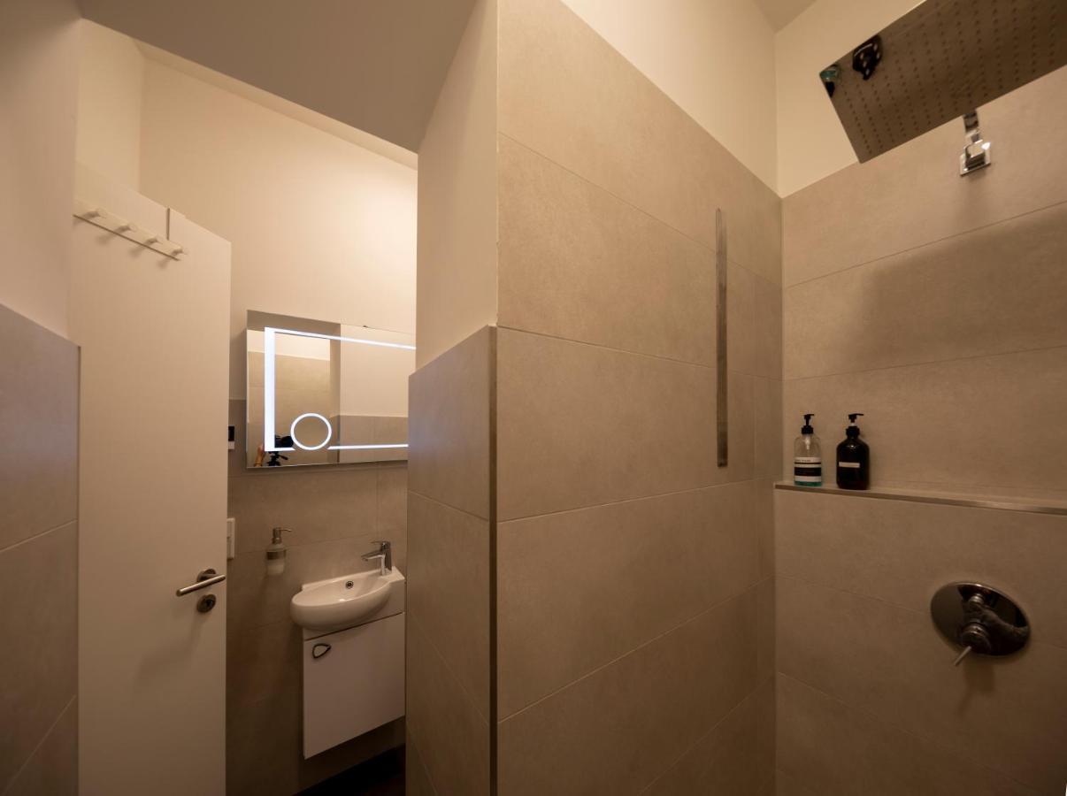 Jaybnb - Gemuetliches Apartment Direkt Am Hafen Von 도르트문트 외부 사진